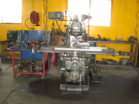 Universal Horizontal Milling Machine - Callide Manufacturing Company (CMC) Biloela